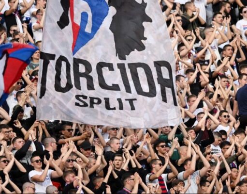 Torcida Split ponižena u Portugalu: Huligani dobili batine, pa ostali bez pasoša i dokumenata (FOTO) Torcida Split ponizena u Portugalu Huligani dobili batine pa ostali.jpg