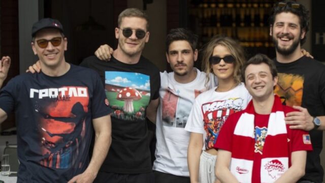 Poznati-glumac-ovako-pozvao-navijace-na-proslavu-jubileja-koji-slavi.jpg Poznati Glumac Ovako Pozvao Navijace Na Proslavu Jubileja Koji Slavi.jpg