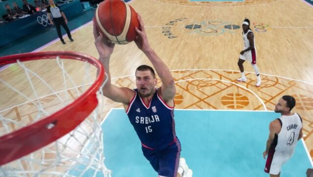 MAJSKE-NAGRADE-SPORTSKOG-SAVEZA-SRBIJE-Nikola-Jokic-sportista-godine.jpg Majske nagrade sportskog saveza srbije nikola jokic sportista godine.jpg