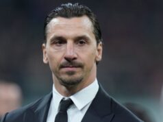 Neprepoznatljiv! Ibrahimović zbog opklade morao da se ošiša! Legenda mu promenila imidž! (foto) Neprepoznatljiv Ibrahimovic zbog opklade morao da se osisa Legenda mu.jpg