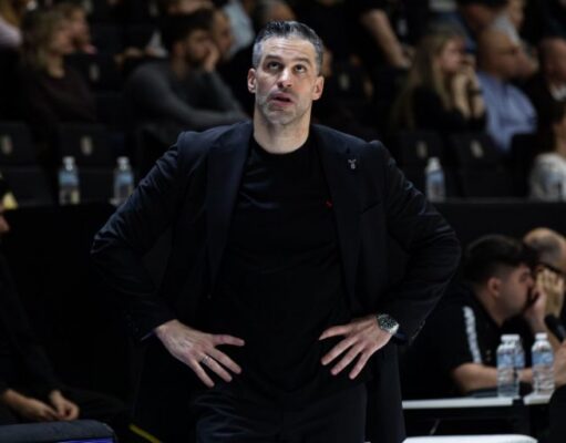 DOSTA BURE U FINALU TURSKE LIGE: Alimpijević isključen, Fenerbahče blizu titule (FOTO) ALIMPIJEVIC I BESIKTAS PRED ISPADANJEM Barac i Bahcesehir pobedili u.jpg