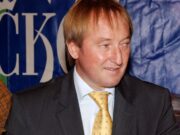 ŽIVOTNI BRODOLOM ČOVEKA KOJEM SE DIVILA JUGOSLAVIJA: Upao u finansijske probleme, ostao bez kuće Zivotni Brodolom Coveka Kojem Se Divila Jugoslavija Upao U Finansijske.jpg