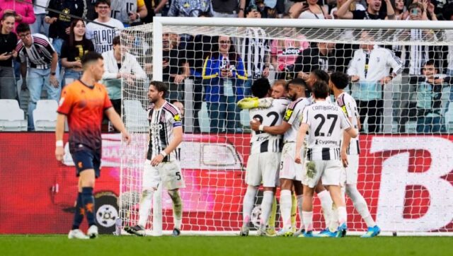 SRBI-GLEDALI-POBEDU-SA-KLUPE-Juventus-savladao-DJenovu-nastavlja-trku.jpg SRBI GLEDALI POBEDU SA KLUPE Juventus savladao DJenovu nastavlja trku.jpg