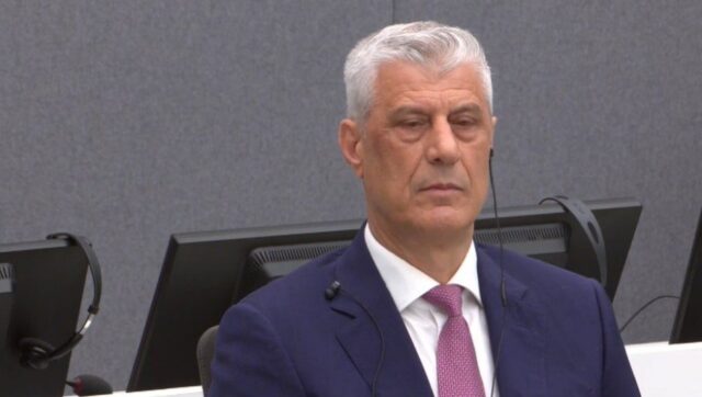 SKANDAL-TRESE-REGION-Cuveni-fudbaler-javno-podrzao-OVK-zlocince-nakon.jpg SKANDAL TRESE REGION Cuveni fudbaler javno podrzao OVK zlocince nakon.jpg