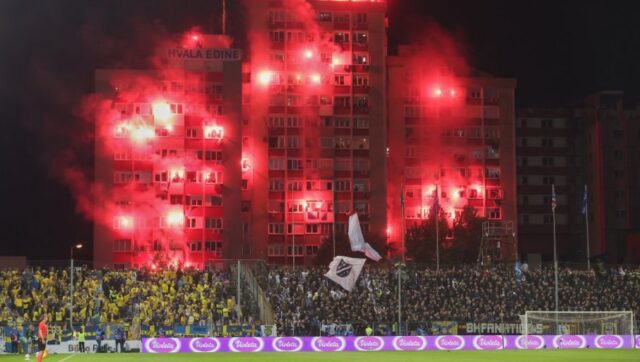 Zenica-u-znaku-Dijamanta-Spektakularne-scene-na-oprostaju-Edina-DZeka.jpg Zenica u znaku Dijamanta Spektakularne scene na oprostaju Edina DZeka.jpg