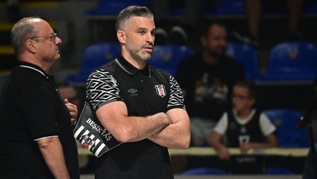 Predsednik-Besiktasa-veruje-Srbinu-Alimpijevicu-se-necu-mesati-u-posao.jpg Predsednik Besiktasa veruje Srbinu Alimpijevicu se necu mesati u posao.jpg