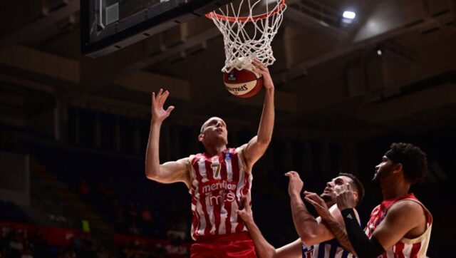 PUCE-STOTKA-Zvezda-rutinski-savladala-Buducnost-i-upisala-prvi-trijumf.jpg PUCE STOTKA Zvezda rutinski savladala Buducnost i upisala prvi trijumf.jpg