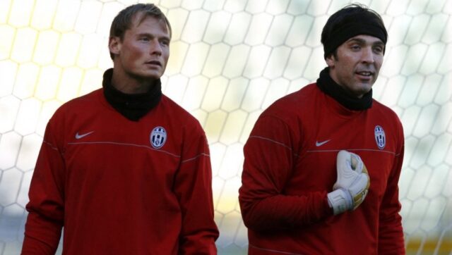 Dragi Alekse DJanluidji Bufon se emotivno oprostio od poginulog golmana.jpg