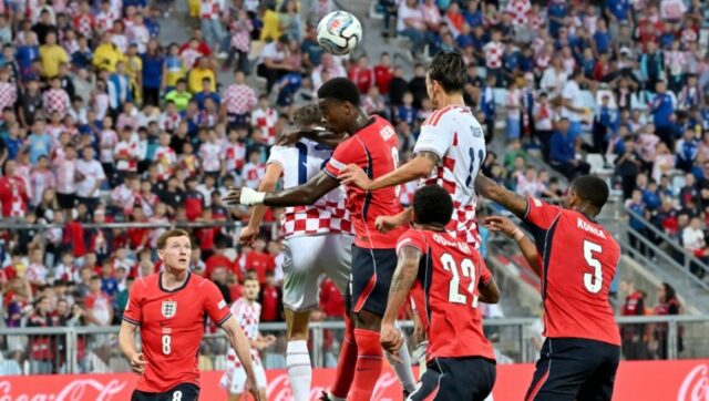 KATASTROFA-HRVATSKE-Englezi-ih-ponizili-usred-Rijeke-Kovacic-se-obrukao.jpg KATASTROFA HRVATSKE Englezi ih ponizili usred Rijeke Kovacic se obrukao.jpg