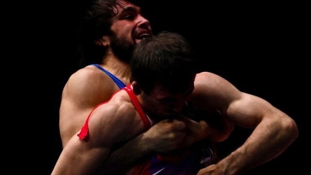 SRBIJA-OSVOJILA-TRECU-MEDALJU-Georgi-Tibilov-osvojio-srebro-u-Bratislavi.jpg Srbija osvojila trecu medalju georgi tibilov osvojio srebro u bratislavi.jpg