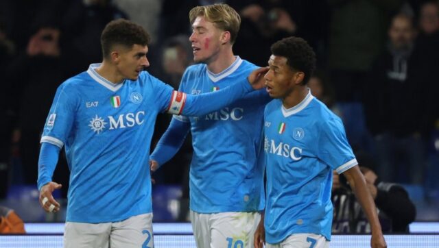 KONACNO-PRORADIO-NAPOLI-Sampion-Italije-pobedio-Atalantu-za-prekid-loseg.jpg KONACNO PRORADIO NAPOLI Sampion Italije pobedio Atalantu za prekid loseg.jpg