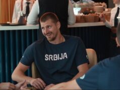 OKUPILI SE KOŠARKAŠI SRBIJE: Nikola Jokić nasmejan stigao u reprezentaciju! (FOTO) OKUPILI SE KOSARKASI SRBIJE Nikola Jokic nasmejan stigao u reprezentaciju.jpg