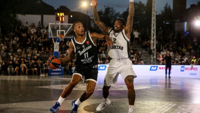 Spremni-smo-Jedno-od-najvecih-pojacanja-Partizana-zapalilo-navijace-pred.jpg Spremni smo Jedno od najvecih pojacanja Partizana zapalilo navijace pred.jpg