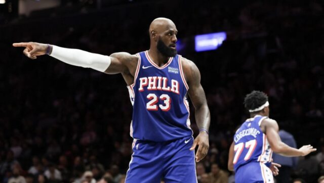 Filadelfija-videla-kralja-Lebron-DZejms-debitovao-za-tim-iz-Pensilvanije.jpg Filadelfija videla kralja Lebron DZejms debitovao za tim iz Pensilvanije.jpg
