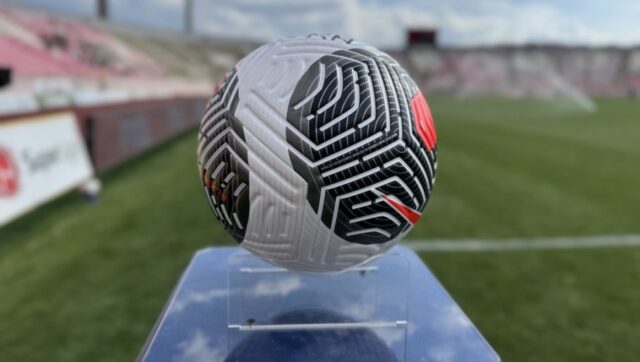 SUPERLIGA-SRBIJE-Mladost-pobedila-Radnicki-i-upisala-treci-vezani-trijumf.jpg SUPERLIGA SRBIJE Mladost pobedila Radnicki i upisala treci vezani trijumf.jpg
