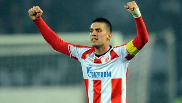 VUJADIN SAVIC OPET NAPADNUT Bivseg kapitena Crvene zvezde ispred teretane.jpg