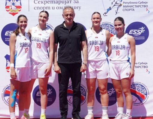 MINISTAR GAJIĆ PODELIO MEDALJE NAJBOLJIMA: Srbiji dva odličja na Evropskom prvenstvu u basketu 3×3 MINISTAR GAJIC PODELIO MEDALJE NAJBOLJIMA Srbiji dva odlicja na Evropskom.jpg