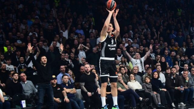 PARTIZAN-NE-MENJA-KAPITENA-Vanja-Marinkovic-produzio-ugovor-sa-crno-belima.jpg PARTIZAN NE MENJA KAPITENA Vanja Marinkovic produzio ugovor sa crno belima.jpg