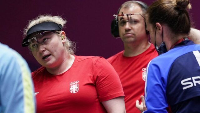 POPRILICNO-KOMPLIKOVANO-I-TESKO-Zorana-Arunovic-osvojila-srebro-pa-porucila.jpg Poprilicno Komplikovano I Tesko Zorana Arunovic Osvojila Srebro Pa Porucila.jpg