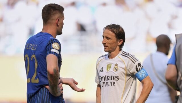 SRBIN-MALTRETIRAO-REAL-MADRID-Sergej-Milinkovic-Savic-zablistao-na-Svetskom.jpg Srbin maltretirao real madrid sergej milinkovic savic zablistao na svetskom.jpg