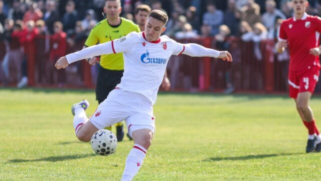 ZVEZDA U CETVRTFINALU KUPA SRBIJE Duarte protutnjao kroz Dobanovce zagrevao.jpg