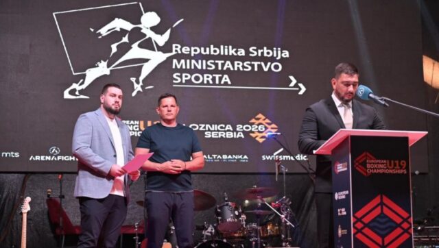 SRBIJA-DOCEKALA-SPEKTAKL-Loznica-svecano-otvorila-Evropsko-prvenstvo-u-boksu.jpg SRBIJA DOCEKALA SPEKTAKL Loznica svecano otvorila Evropsko prvenstvo u boksu.jpg