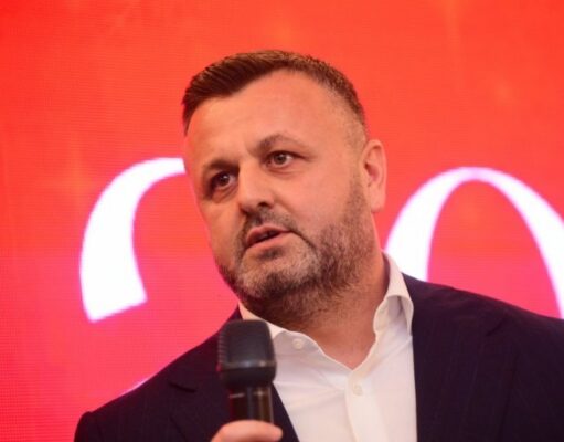 Novo rukovodstvo na Malom Kalemegdanu! Zvezda izabrala Skupštinu i predsednika! Novo rukovodstvo na Malom Kalemegdanu Zvezda izabrala Skupstinu i predsednika.jpg