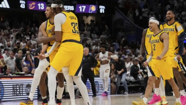 Indijana opet pobedila klivlend halibarton junak trojkom u poslednjim sekundama.jpg