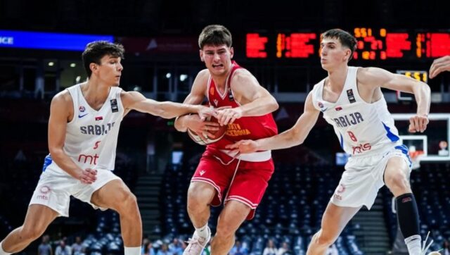 Kosarkaska-reprezentacija-Srbije-do-18-godina-demonstrirala-silu-na-Evrobasketu.jpg Kosarkaska reprezentacija srbije do 18 godina demonstrirala silu na evrobasketu.jpg