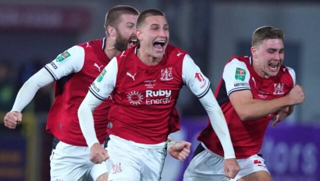 MEGASENZACIJA-Arsenal-ispao-iz-Liga-kupa-Cetvrtoligas-izbacio-sampiona-Engleske.jpg MEGASENZACIJA Arsenal ispao iz Liga kupa Cetvrtoligas izbacio sampiona Engleske.jpg