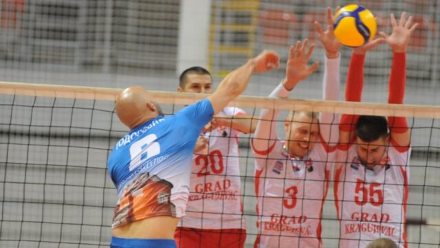 Ribnica Docekuje Radnicki Komsijsko Odmeravanje Snaga Kraljevcana I Kragujevcana.jpg