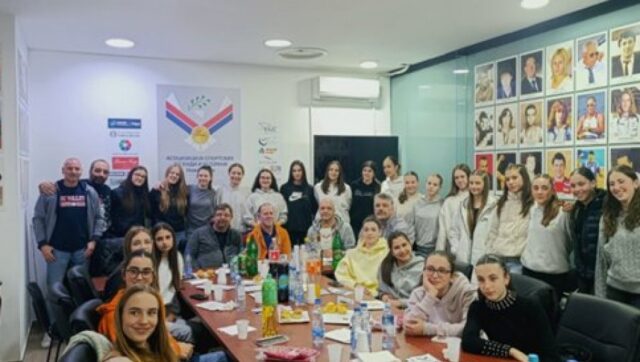 Olimpijski Cas Za Sve Generacije Novosadska Asocijacija Sportskih Legendi Okuplja.jpg
