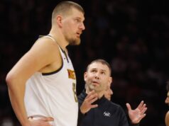 Srbin „potpisao“ otkaz Adelmanu! Nikola Jokić dobija najtrofejnijeg trenera današnjice Srbin potpisao otkaz Adelmanu Nikola Jokic dobija najtrofejnijeg trenera danasnjice.jpg