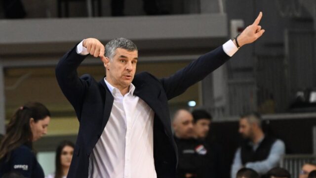 Kosarkasi Spartaka odrzali cas kosarke Nemcima Izabranici Vlade Jovanovica razbili.jpg
