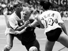 ŠOKANTNA SUDBINA JUGOSLOVENSKE LEGEND! Slavnoj rukometašici policija otela stan, danas prodaje voće na pijaci SOKANTNA SUDBINA JUGOSLOVENSKE LEGEND Slavnoj rukometasici policija otela stan danas.jpg