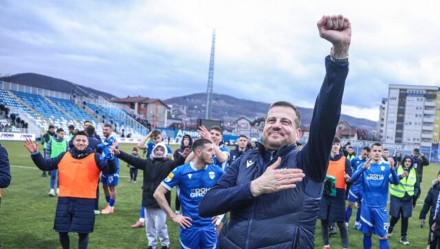 GOTOVO-Vratio-se-Nenad-Lalatovic.jpg GOTOVO Vratio se Nenad Lalatovic.jpg